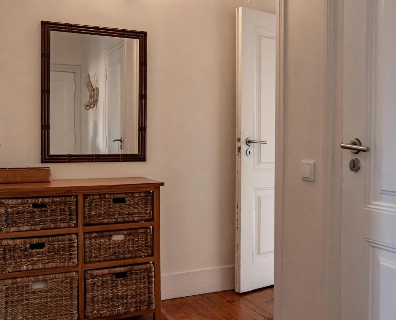 Large Family Flat In Campo De Ourique Hotel Lissabon