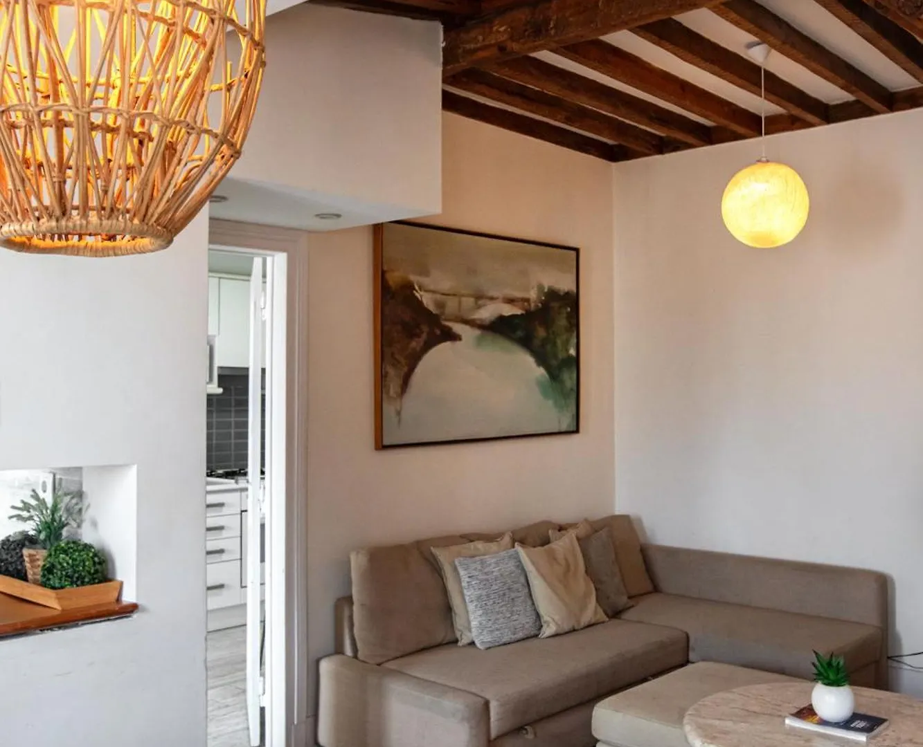 Large Family Flat In Campo De Ourique Hotel Lisbon
