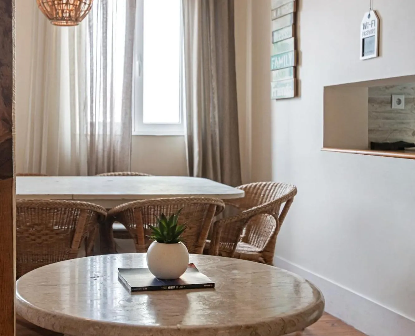 Herberg Large Family Flat In Campo De Ourique Hotel Lissabon